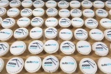 Autochair 400th Boot Hoist Cupcakes